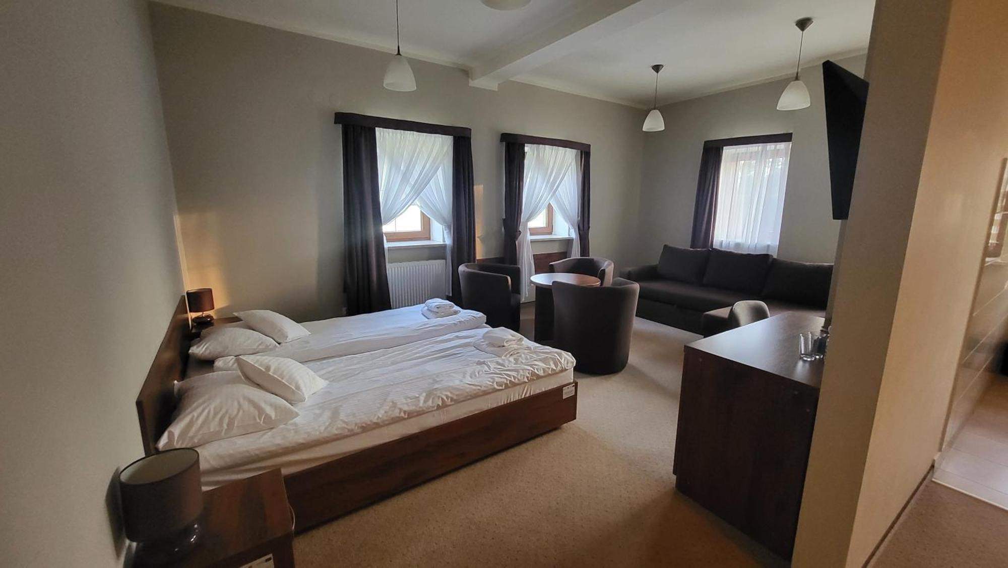 Hotel Chancza Spa & Restauracja Rakow  Exteriér fotografie